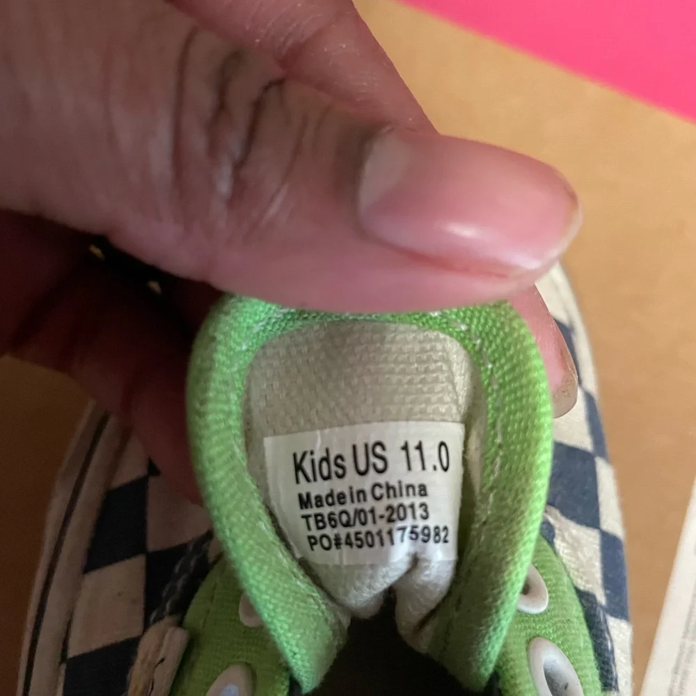 Preloved Vans - Picture 2 of 3